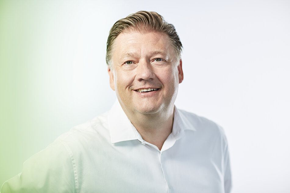 Guenter Meyer Guenter Meyer