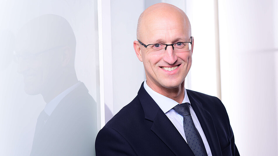 Dirk Wiebusch Dirk Wiebusch
