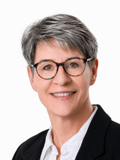 Sandra Rauer, Allgemeines Kreditsekretariat & Produktverantwortliche Service Cockpit