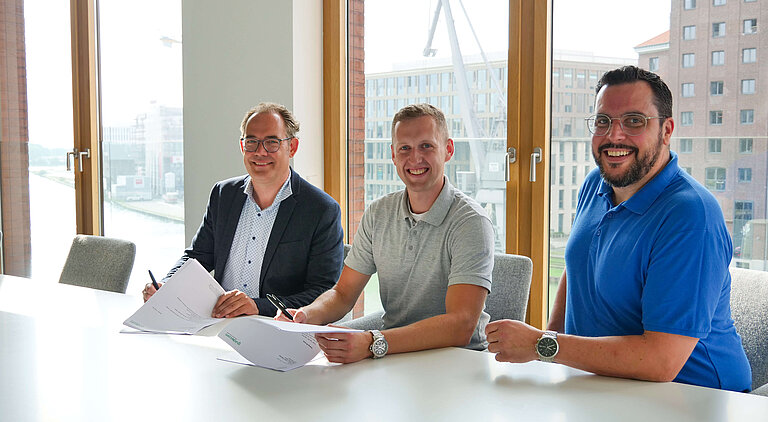 GuideCom Neue Kunden unterschreiben GuideCom Neue Kunden unterschreiben